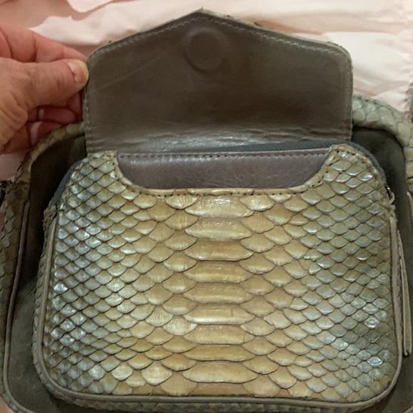 Authentic Claris Virot Charly Python beige/gray Shoulder Bag with 2 straps - Picture 9 of 16